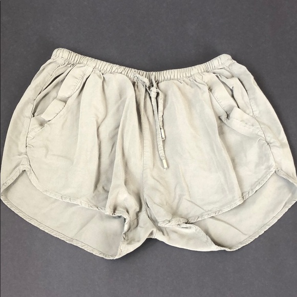 H&M shorts - Picture 1 of 1